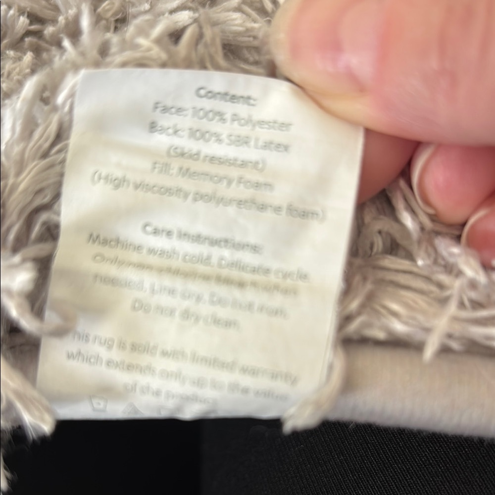 Luxurious Gray Shag Rug - Picture 2 of 3